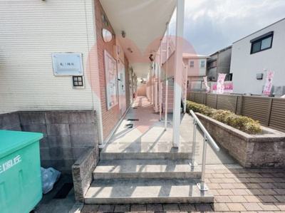 【エントランス】 | レオパレス北三国丘