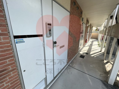 【エントランス】 | レオパレス北三国丘