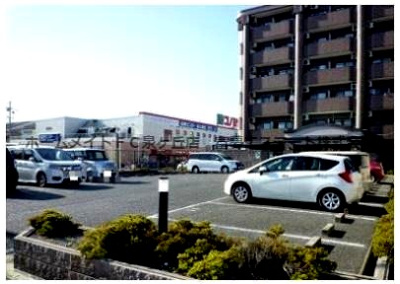 【駐車場】 | ELLEGRANDE　OZU