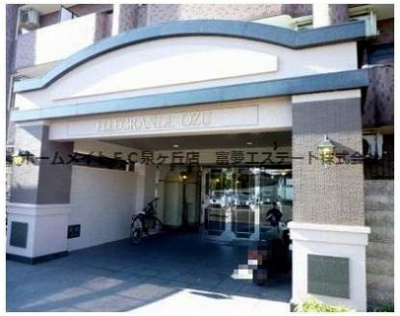 【エントランス】 | ELLEGRANDE　OZU