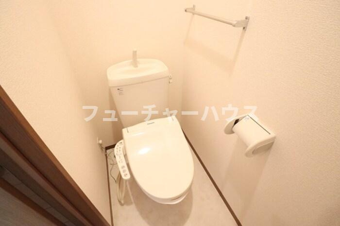 ＣＯＴＥＡＵ　ＶＥＲＴ（コートヴェール）Ｂのトイレ