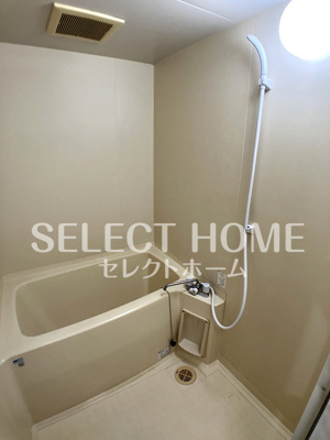 【浴室】 | コメルスⅤ | コンパクトで使いやすいお風呂です