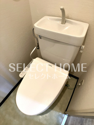 【トイレ】 | コメルスⅤ | 落ち着いた色調のトイレです