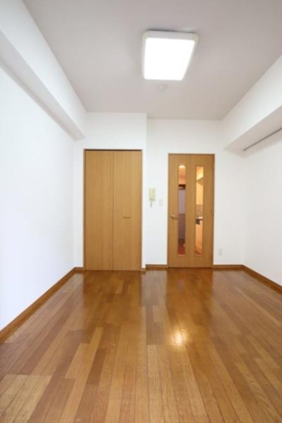 メテオーロ舞浜の居間・リビング