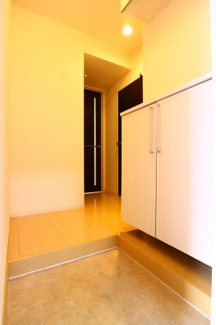 【玄関】 | メゾンドアヴニール星ヶ丘