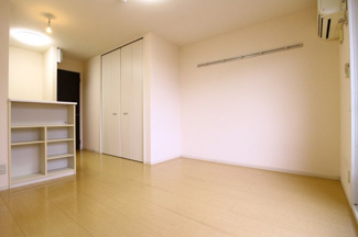 【居間・リビング】 | メゾンドアヴニール星ヶ丘