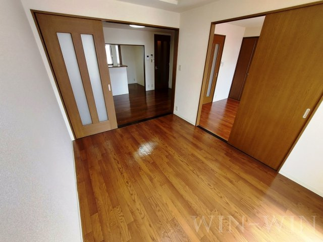 ルシード黒下の寝室