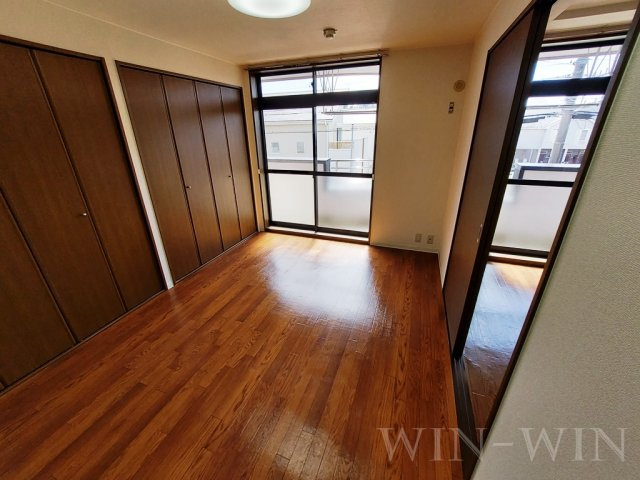 ルシード黒下の寝室