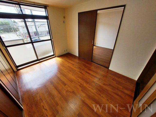 ルシード黒下の寝室