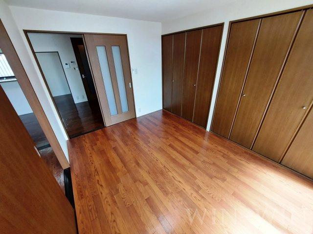 ルシード黒下の寝室