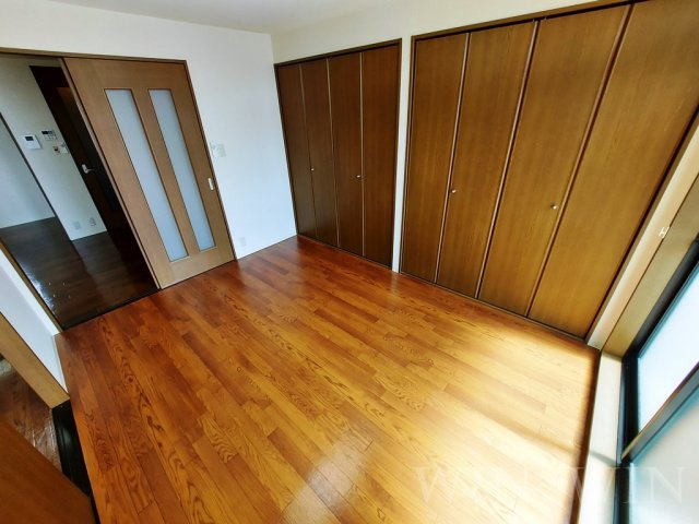 ルシード黒下の寝室