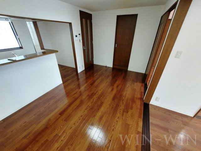 ルシード黒下の居間・リビング