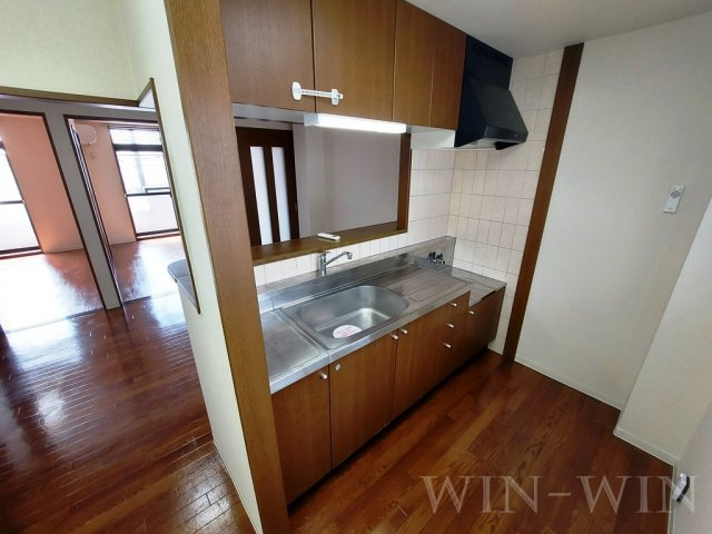 ルシード黒下のキッチン