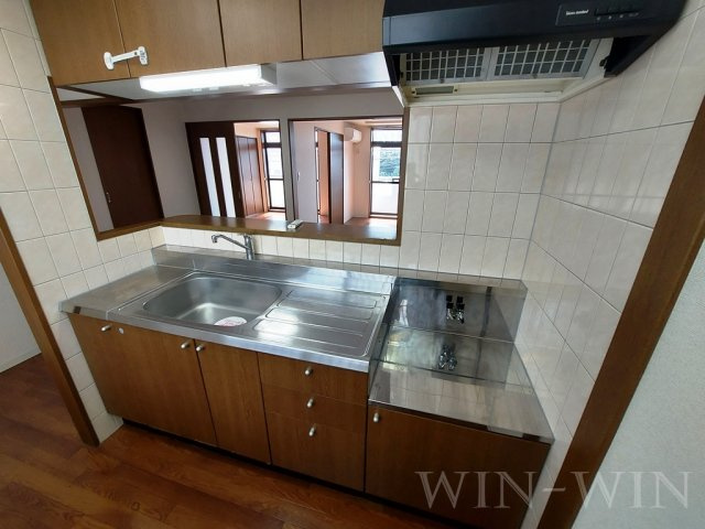 ルシード黒下のキッチン