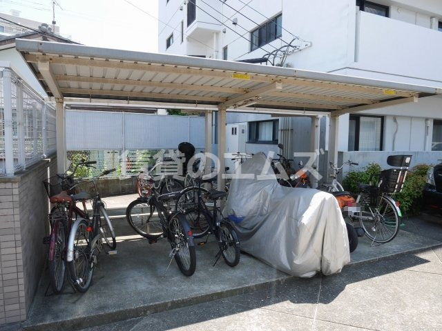 【その他共用部分】 | カーサ・マリー | カーサ・マリーの駐輪場