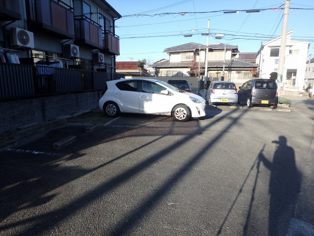 エステートピアセルベイユⅡの駐車場