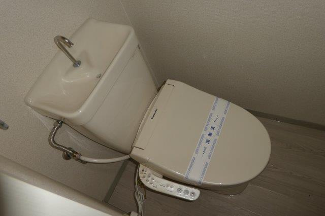 プレジール城の内ⅢＡのトイレ|ウォシュレット