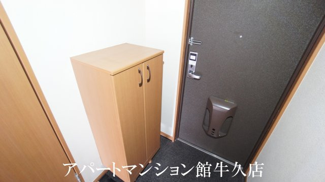 オークヒルズの玄関