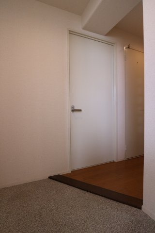WELFARE AKASHIの玄関