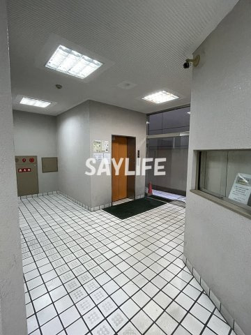 日宝ライフ放出西のロビー