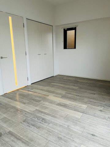 仲介手数料0！！レジデンシア花の木8の居間・リビング