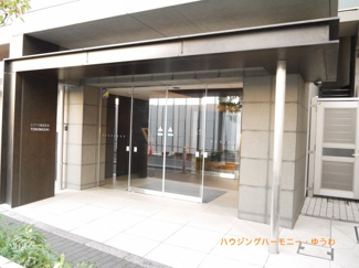 【エントランス】