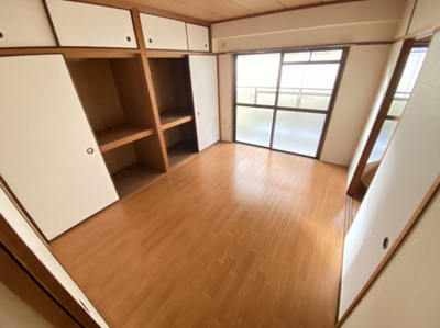 【居間・リビング】 | 向陽ハイツ