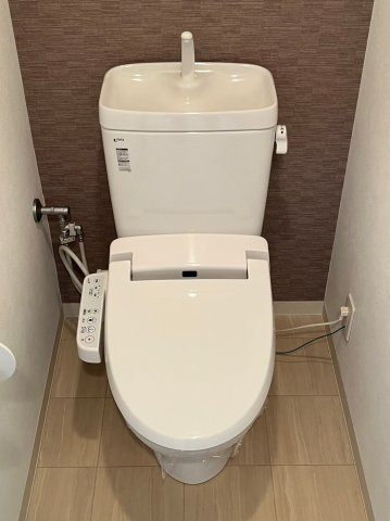 仲介手数料0！！スカイコート天塚のトイレ