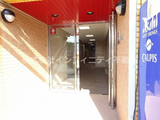 【エントランス】 | 建物の内部です