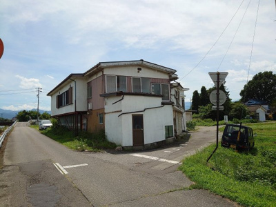 【外観】 | 塩尻市広丘吉田　中古住宅④＋倉庫＋畑 | 外観