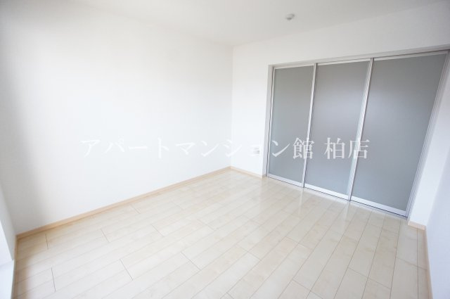 シャルマンⅡの洋室