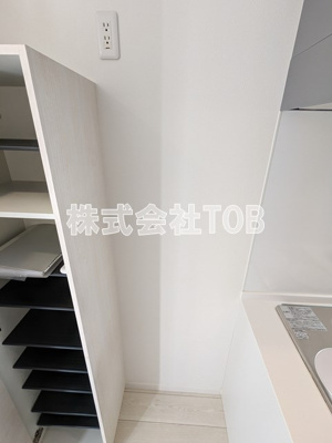 【設備】 | ソルナクレイシア久我山 | 冷蔵庫置き場