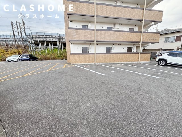 ゴールデンクロス古井　　刈谷市近郊の賃貸ならクラスホーム刈谷店の駐車場