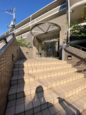 【エントランス】 | フレグランス春日