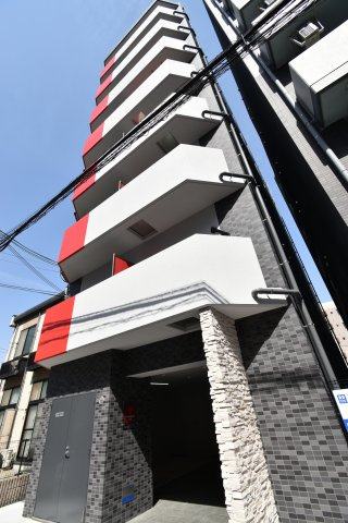 大阪市浪速区塩草３丁目の賃貸マンションの外観