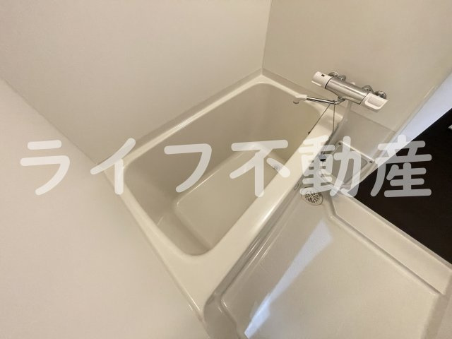 ForRealize友井の浴室