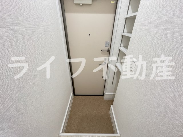 ForRealize友井の玄関