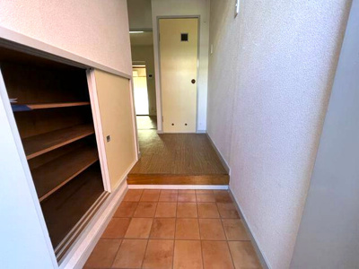 【玄関】 | ラフォーレⅡ