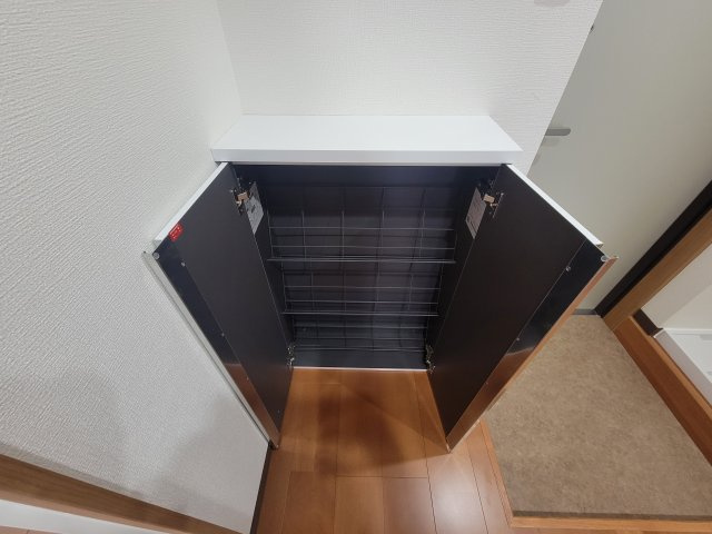 大宮櫛引プラザの収納|下駄箱