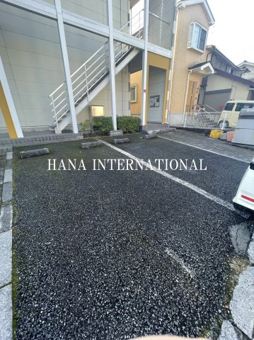 東青梅の駐車場