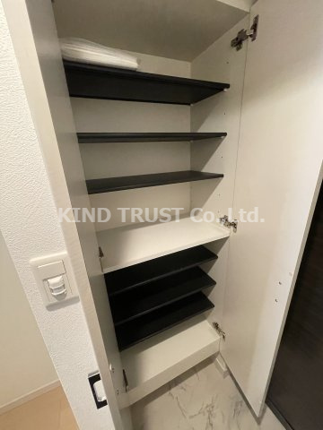 アドバンス東梅田アクシスの収納