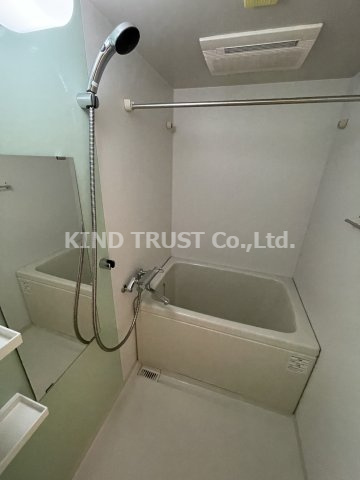 アドバンス東梅田アクシスの浴室