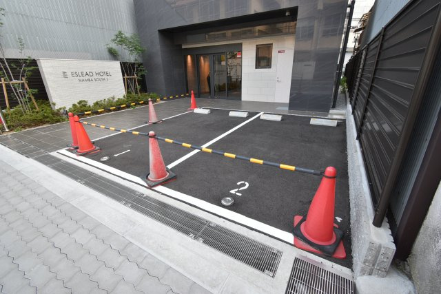エスリードホテル難波サウスⅠの駐車場