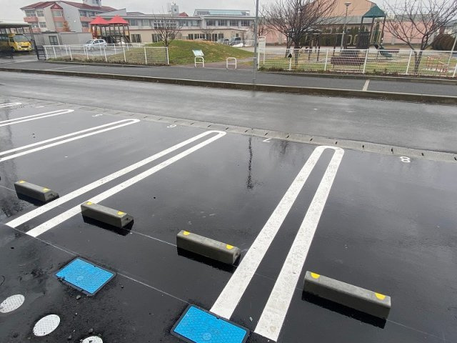 パークヒルの駐車場