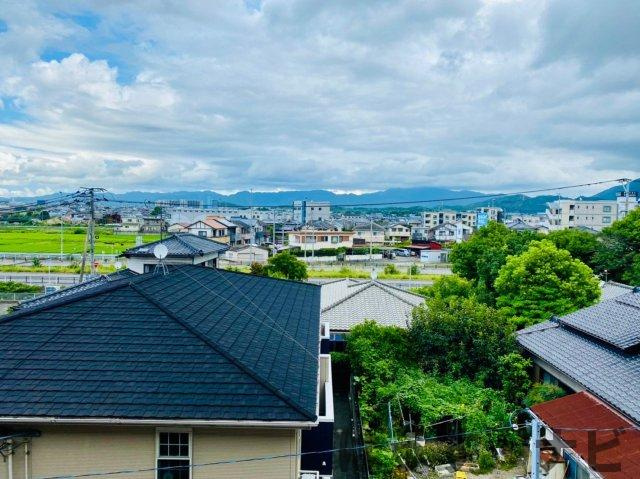 エバーライフ南里の展望|玄関からの眺めです♪