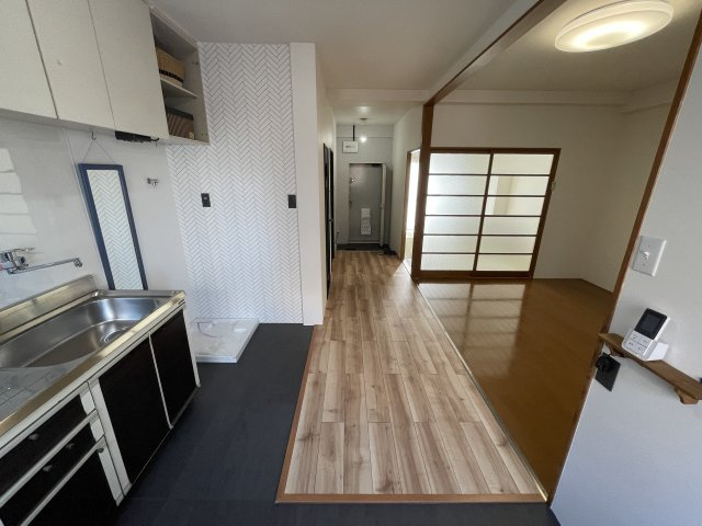 鳴尾コーポの内装