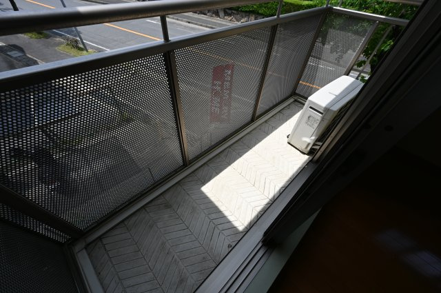 【バルコニー】 | ポポラーレ