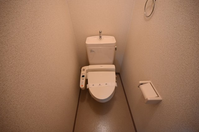 【トイレ】 | ポポラーレ