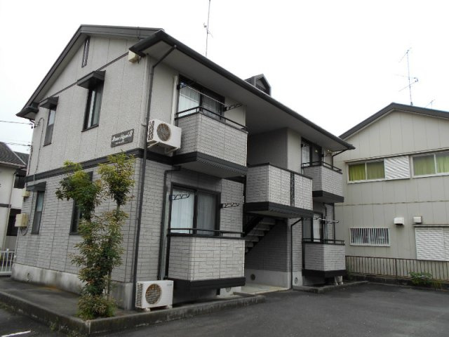 リヴェールエレガンBの外観