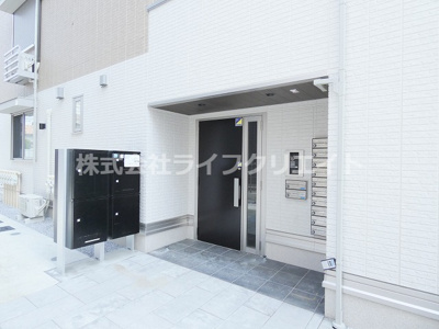 【エントランス】 | Dレジデンス大和田